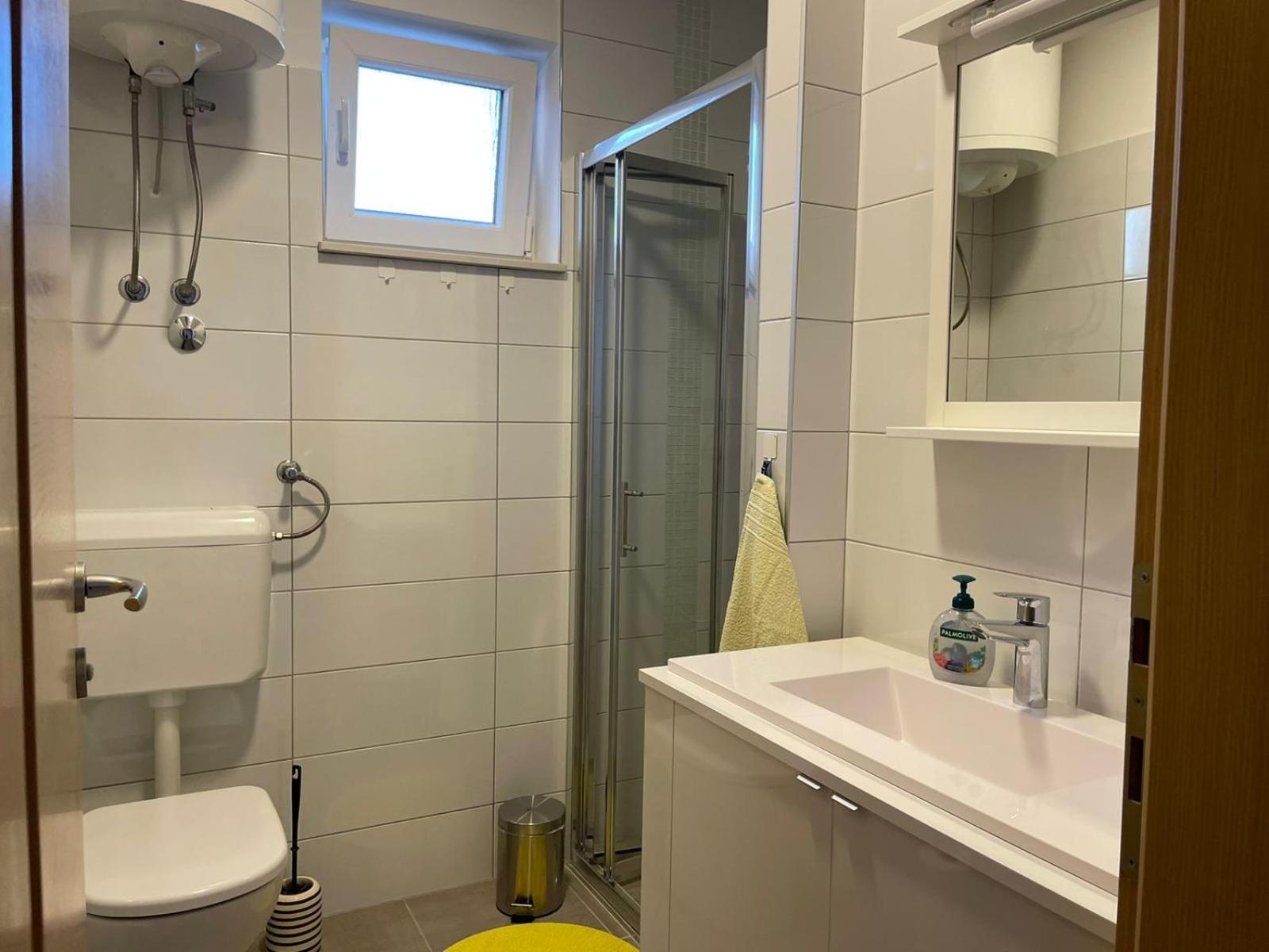 Family Apartment B&B Biograd Na Moru Luaran gambar